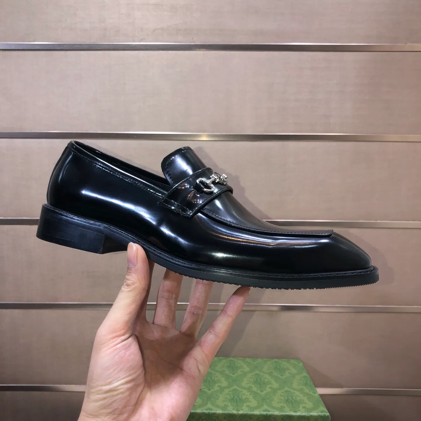 Men's men's shoes💰460💰【GUCCI】 (Niuli) new style🍀Gucci* - top version Gucci new leather shoes! It is made of imported original materials and has a comfortable first layer of cowhide lining! Original wear-resistant rubber outsole! High quality products! Code number 38-45 (45 customized)